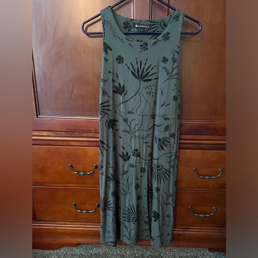 Size Large Santorini Athleta tank dress